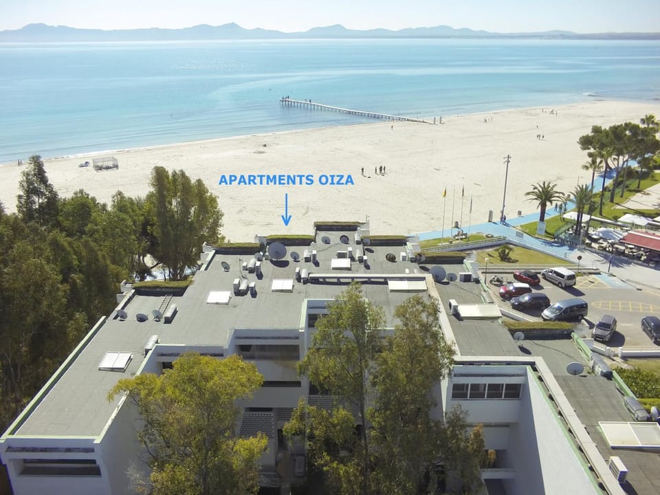 Bird's eye view, Beach, Sea view, Location