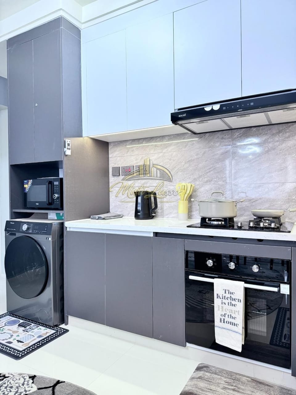 Kitchen or kitchenette, kitchen