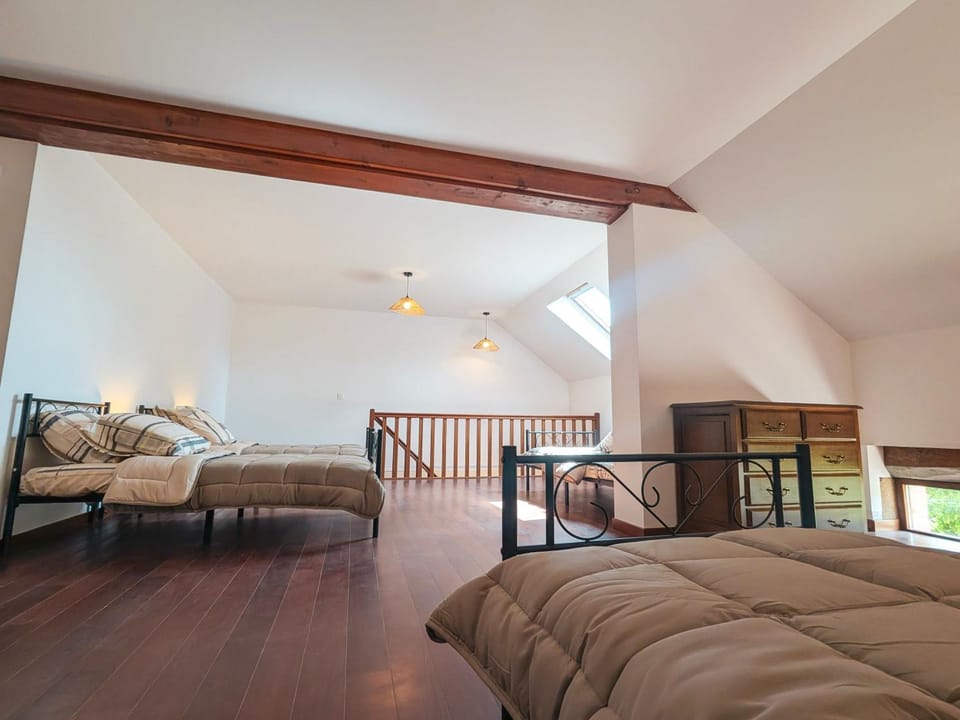 Gite 15 pers tout compris Les Lucioles House in Centre-Val de Loire