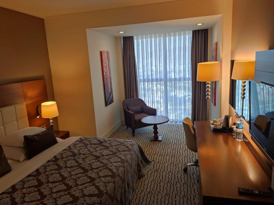 Bed, Photo of the whole room, Evening entertainment, Bedroom