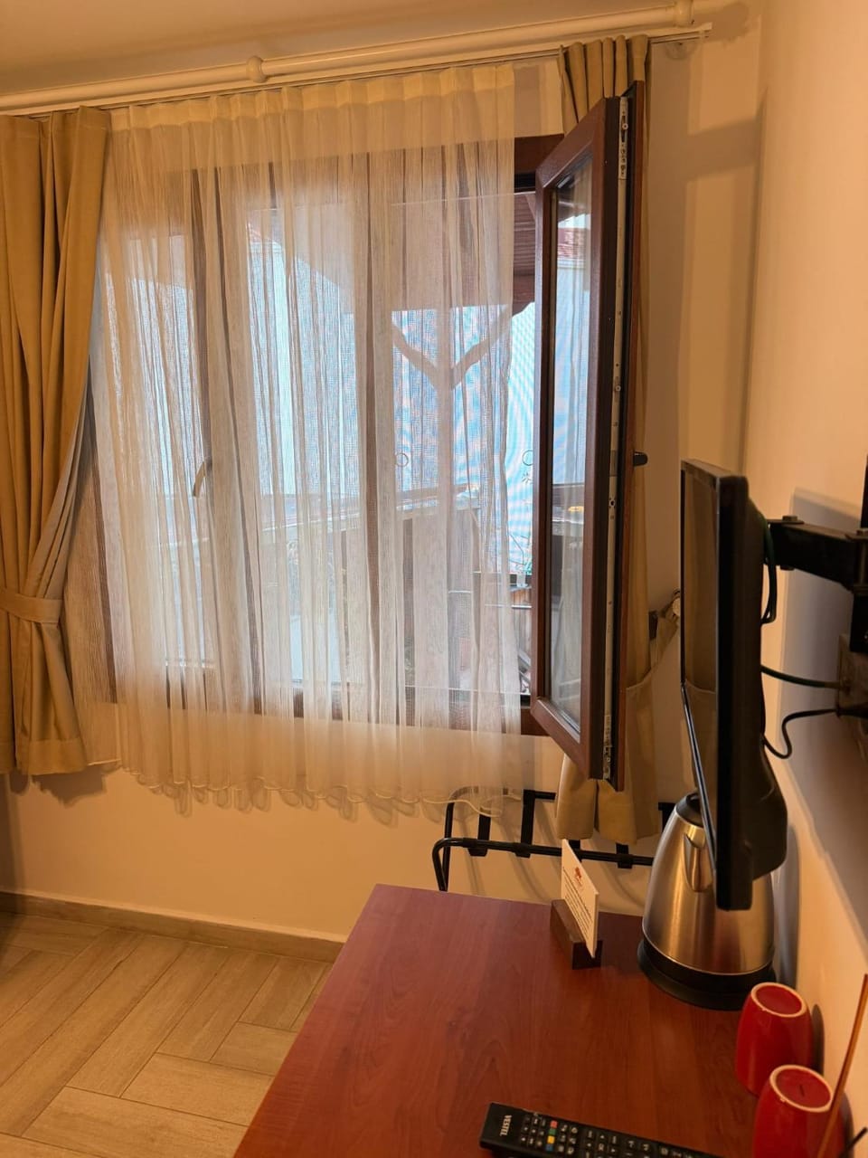Ceren pansiyon Hostel in İzmir Province