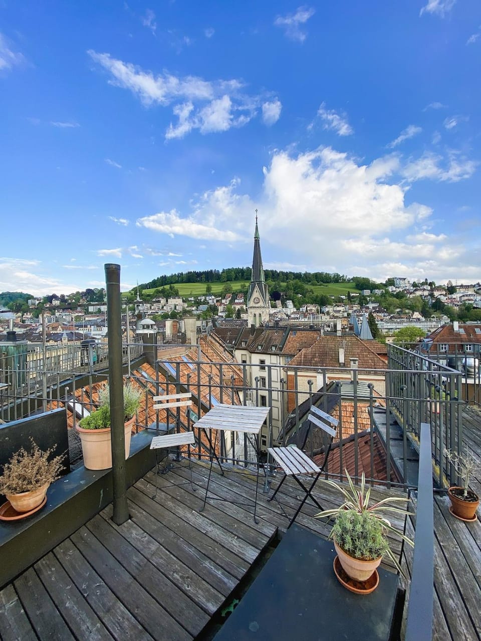 Property building, View (from property/room), Balcony/Terrace