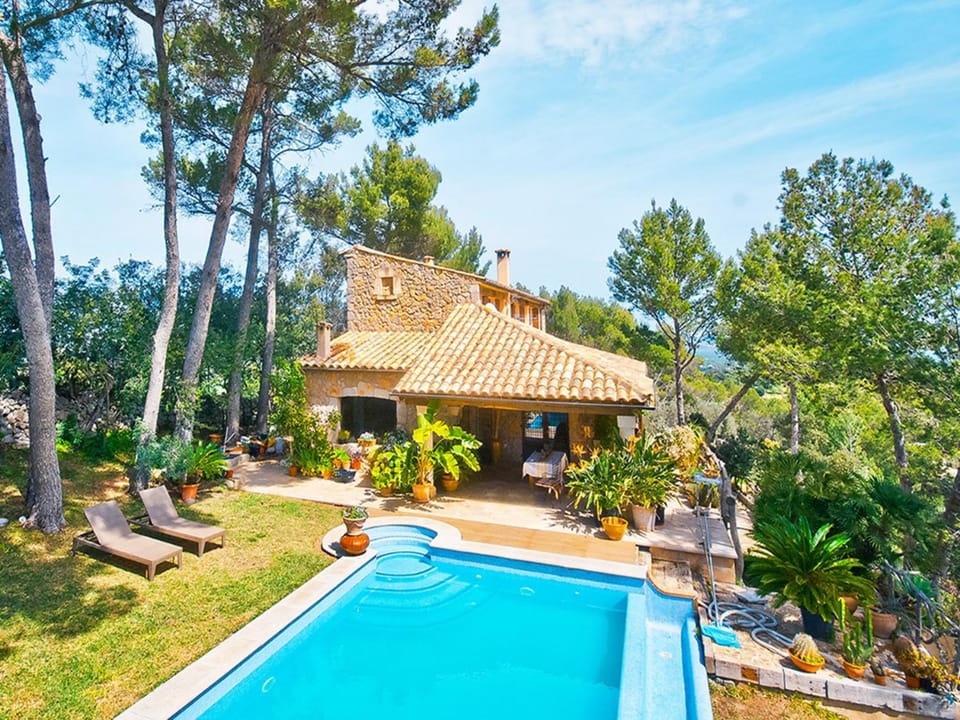 Facade/entrance, Bird's eye view, Garden, Garden view, Swimming pool, Swimming pool
