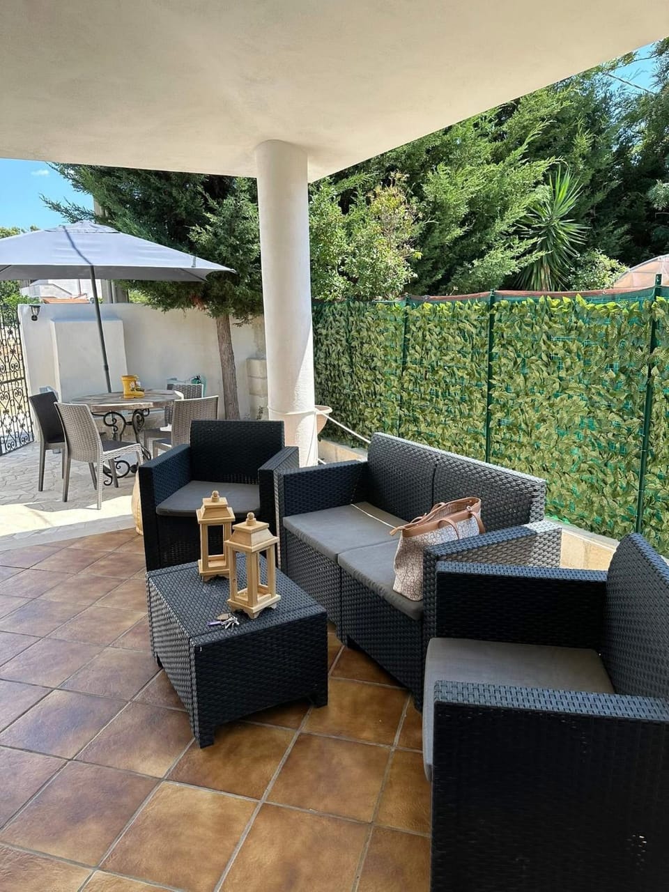 Property building, Living room
