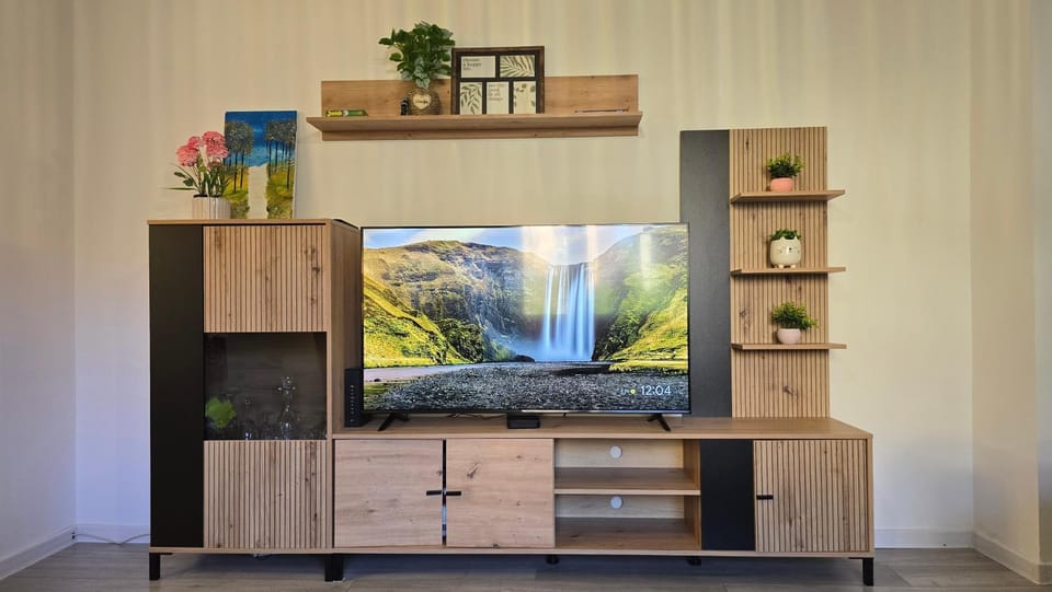 TV and multimedia, Living room