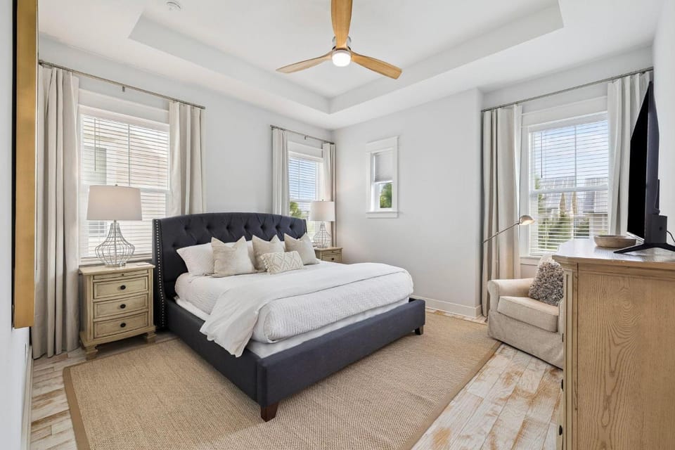 White Dunes Oasis House in South Walton County