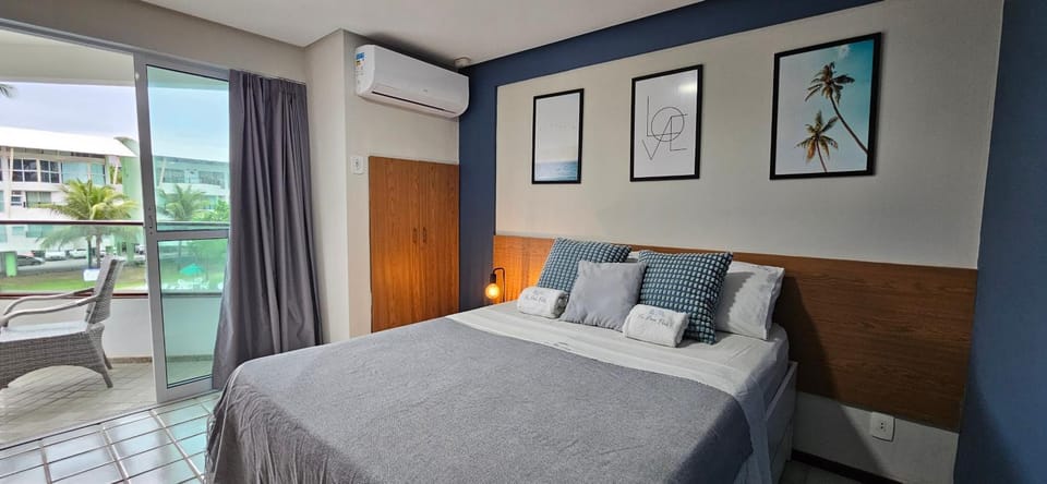 Bed, Balcony/Terrace, Photo of the whole room, Bedroom, air conditioner
