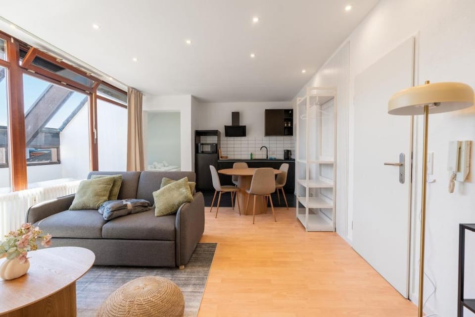 Modernes City-Apartment in bester Lage für 4 P Apartment in Oldenburg