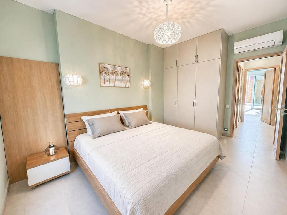 Urban Oasium Apartment in Chania
