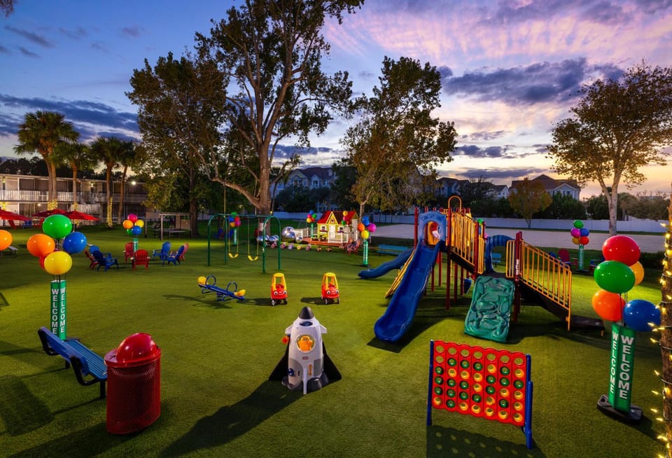 Magic Moment Resort & Kids Club Lake Buena Vista South, Dazzler Select by Wyndham - Free Shuttle to Theme Parks! Hotel in Osceola County