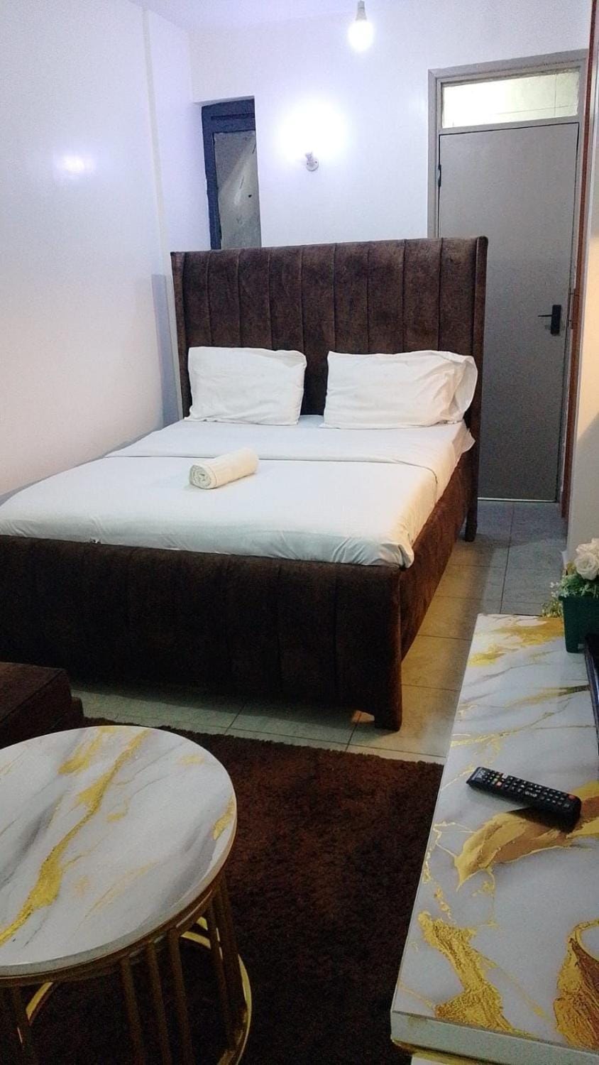 Havena Modern Studio apartments Bed and Breakfast in Nairobi County