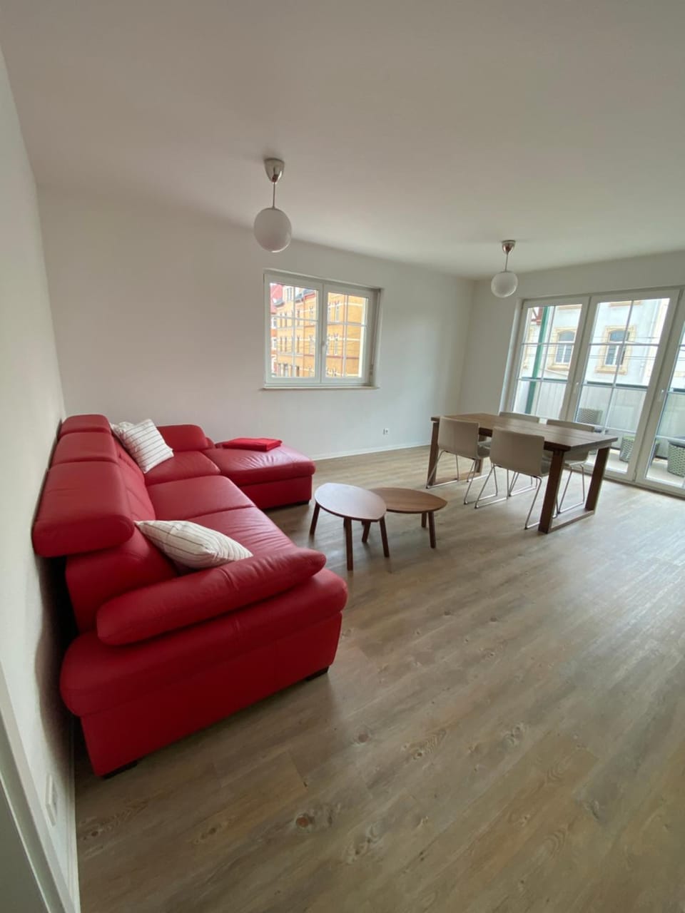 Living room, Seating area, Dining area