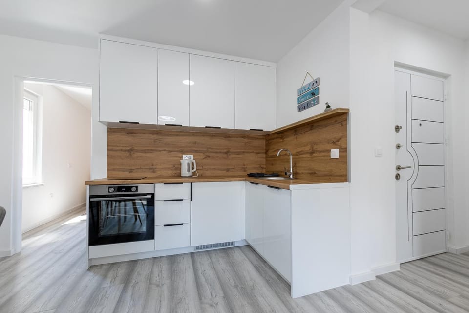 oven, kitchen