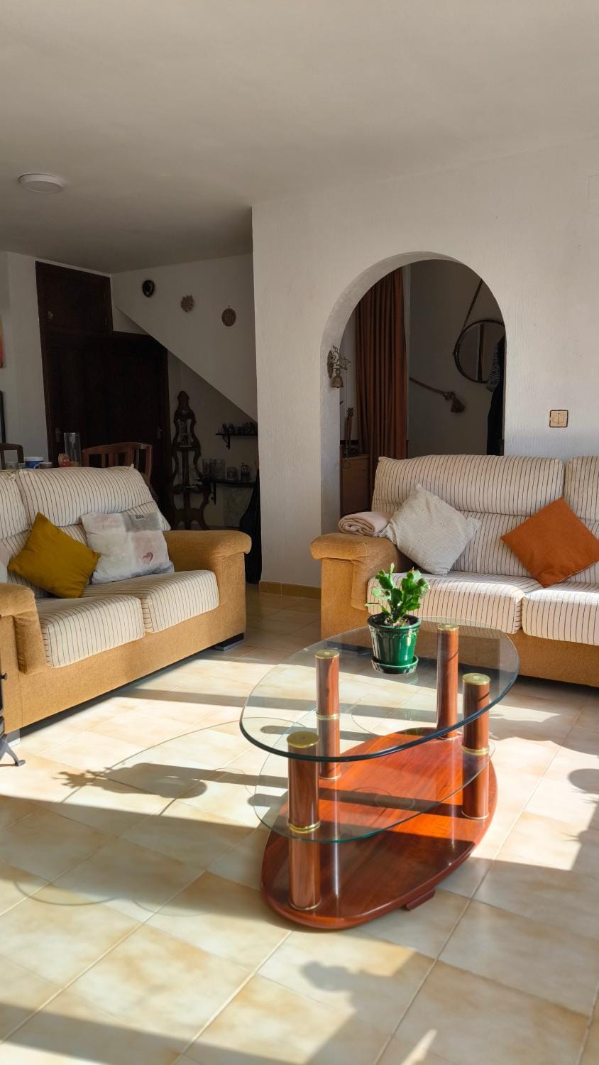 Room in a shared and peaceful home Vacation rental in Torrevieja