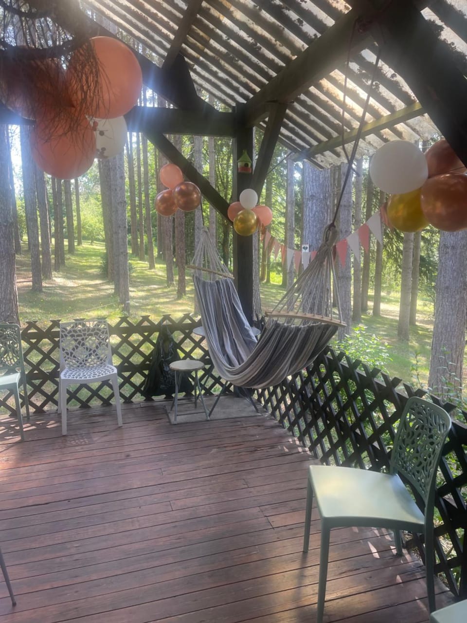 Chalet avec étang privé proche zoo de la Flèche et circuit des 24H du Mans Chalet in Pays de la Loire