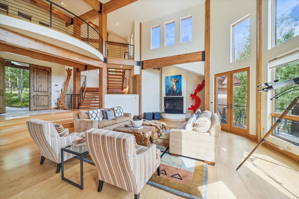 Lookout On Christie Lane, Great Views, Breckenridge and Baldy Mountain, Hot Tub House in Breckenridge