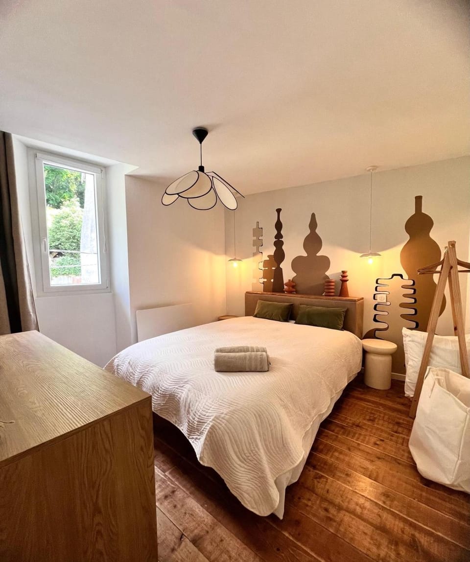 Nid d argile - appartement neuf - 650m des Thermes - 1er étage Apartment in Jura