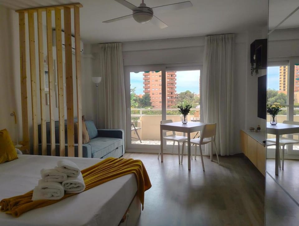 Paraiso 402 Suites, estudio con vistas al mar y piscina Apartment in Aguadulce