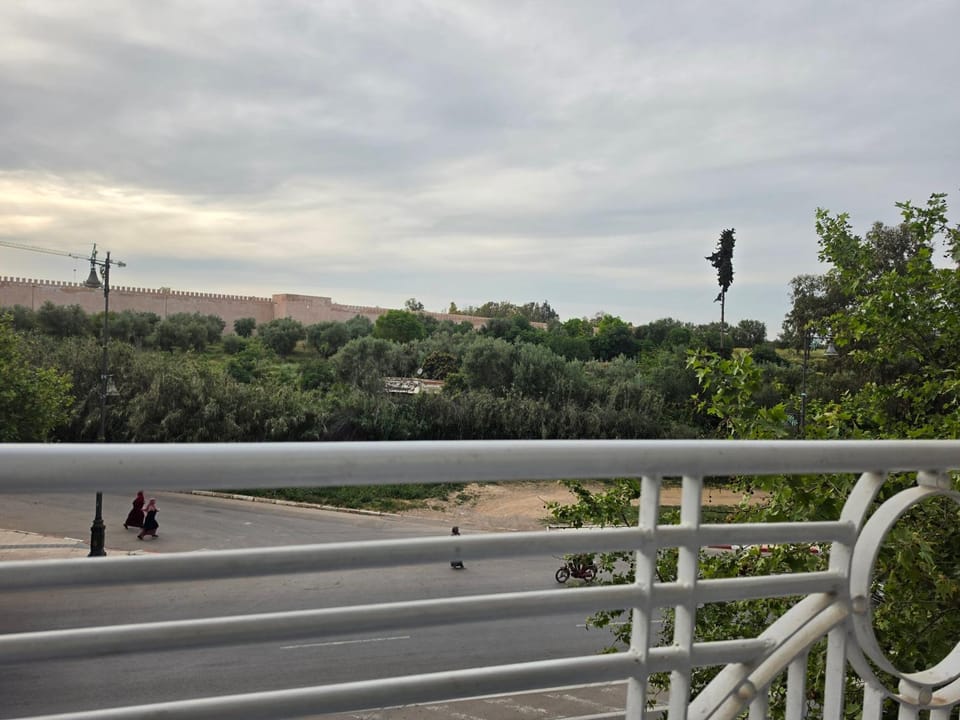 Apparemment de faculté des lettres شقة جامعة الآداب Apartment in Meknes
