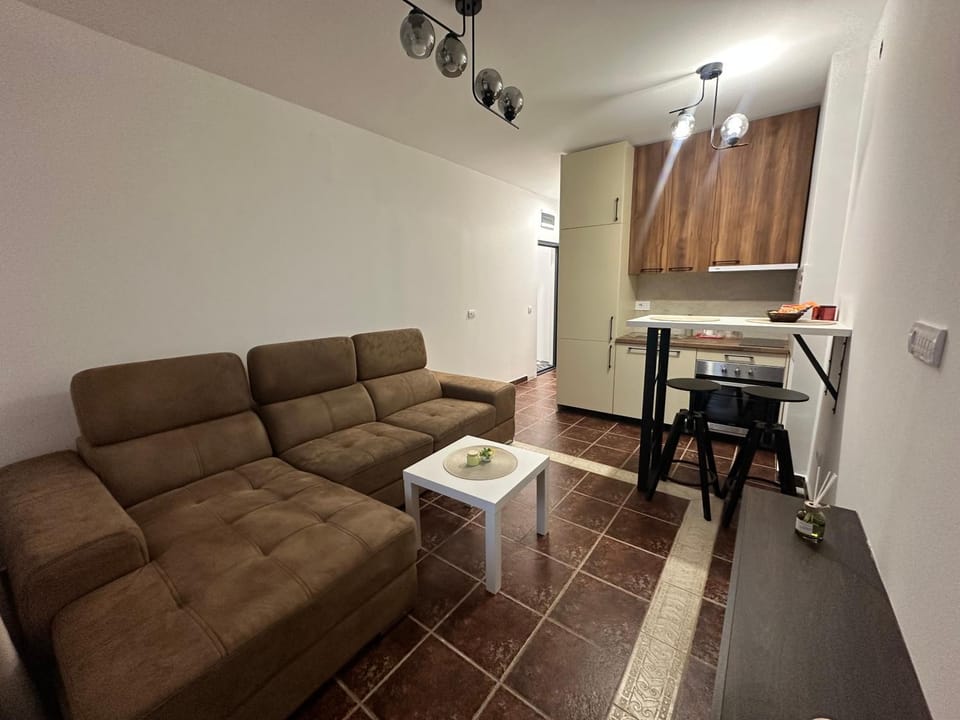 Airport apartman JL Apartment in Belgrade