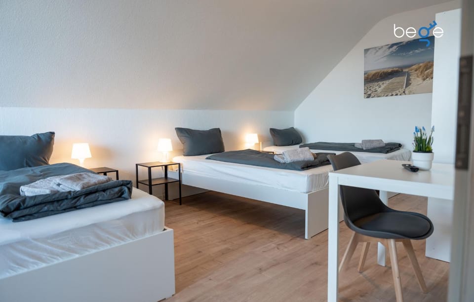 Photo of the whole room, Bedroom, heating, internet, soundproof