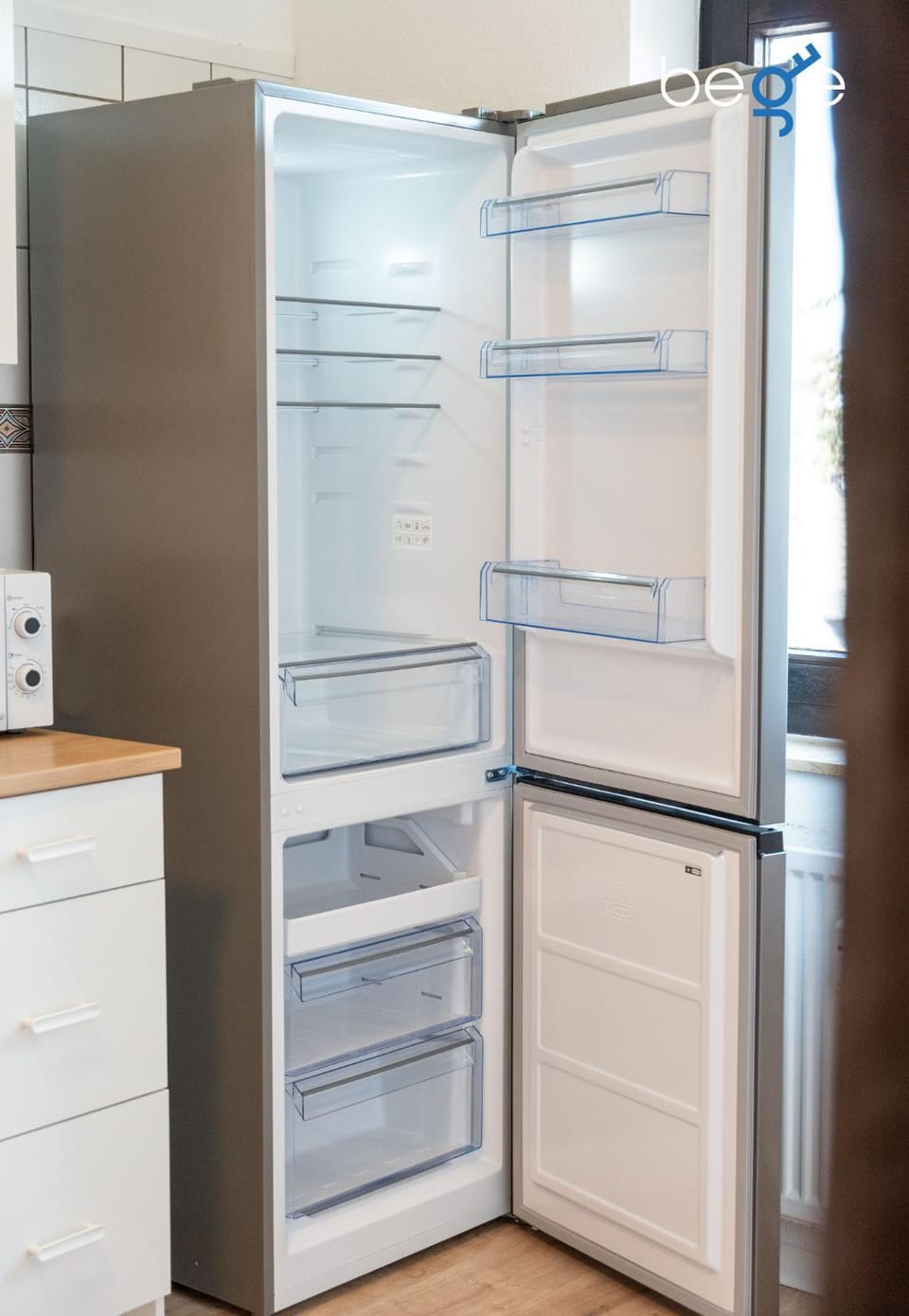 Kitchen or kitchenette, kitchen