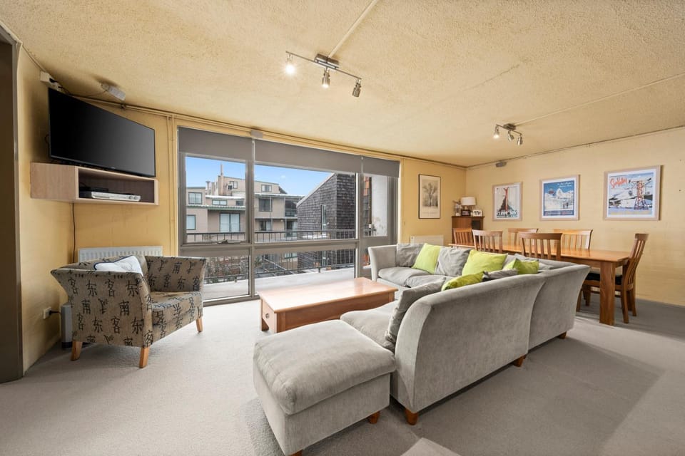 Twin Towers 603A AMS Mt Buller Apartment in Mount Buller