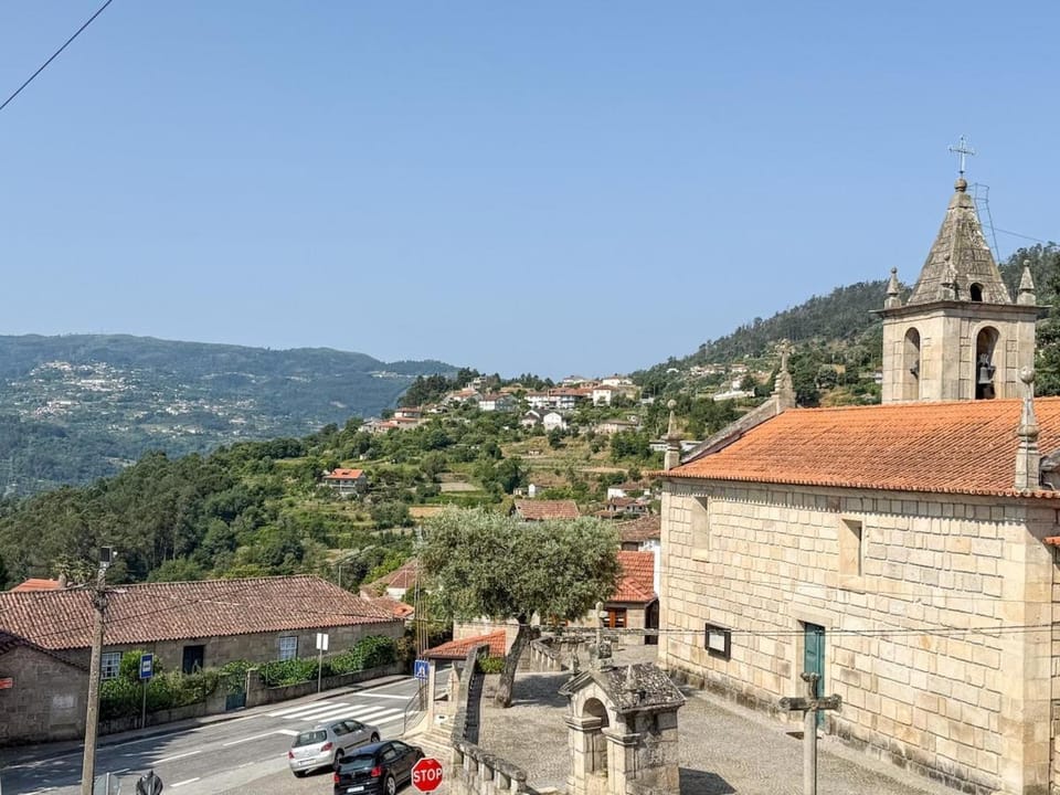 Landmark view, Mountain view, Street view