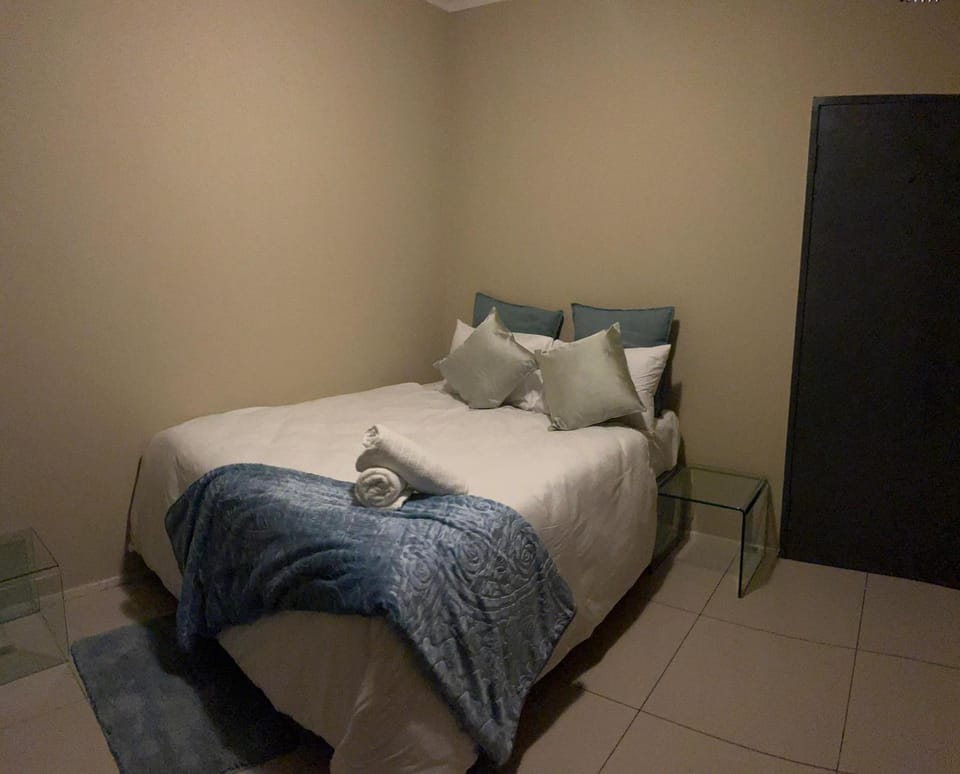 Aquasaints Sandton Logde Bed and Breakfast in Sandton