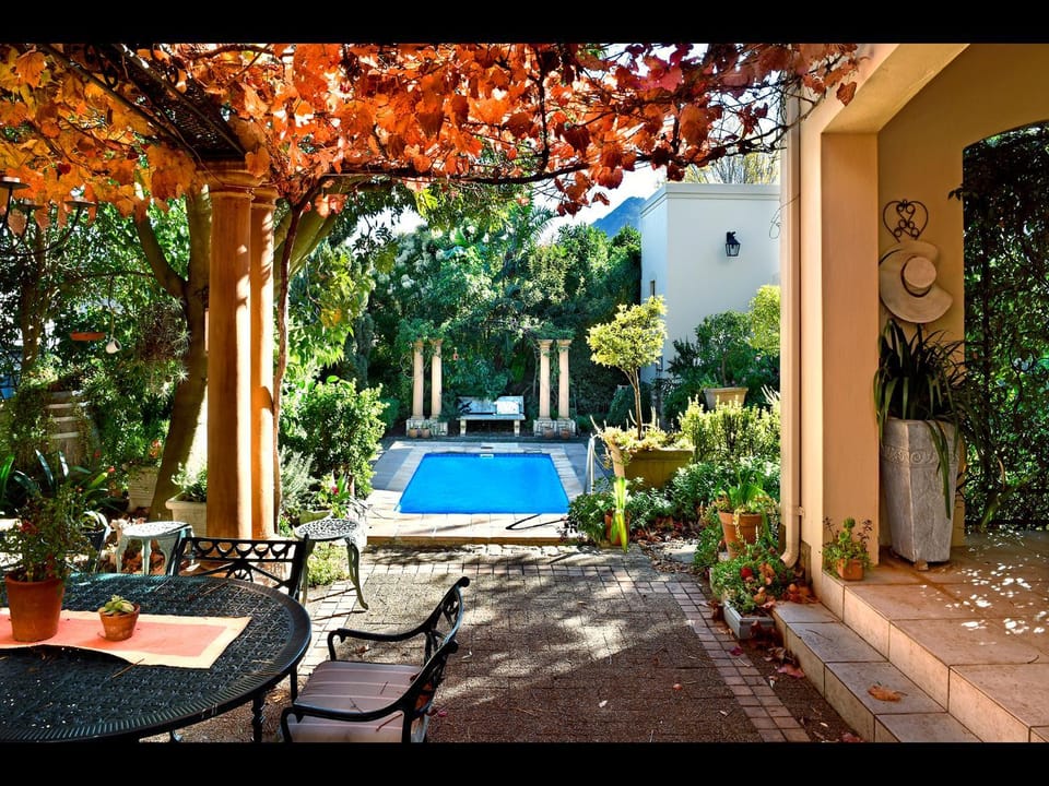 Patio, Garden, Autumn, Garden view, Swimming pool