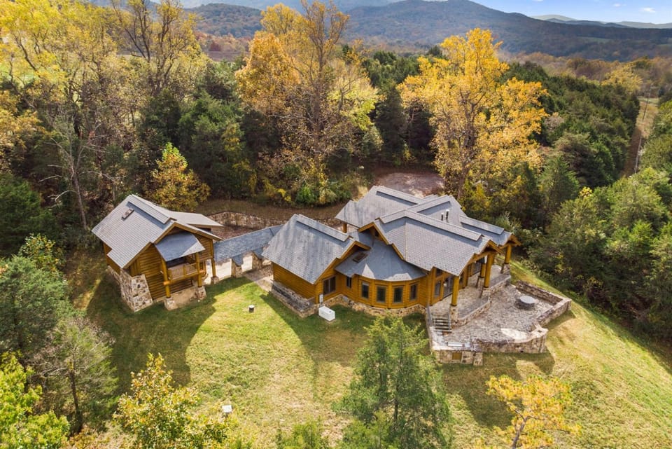 Hamatreya- Panoramic Shenandoah Views Nature lodge in Rileyville