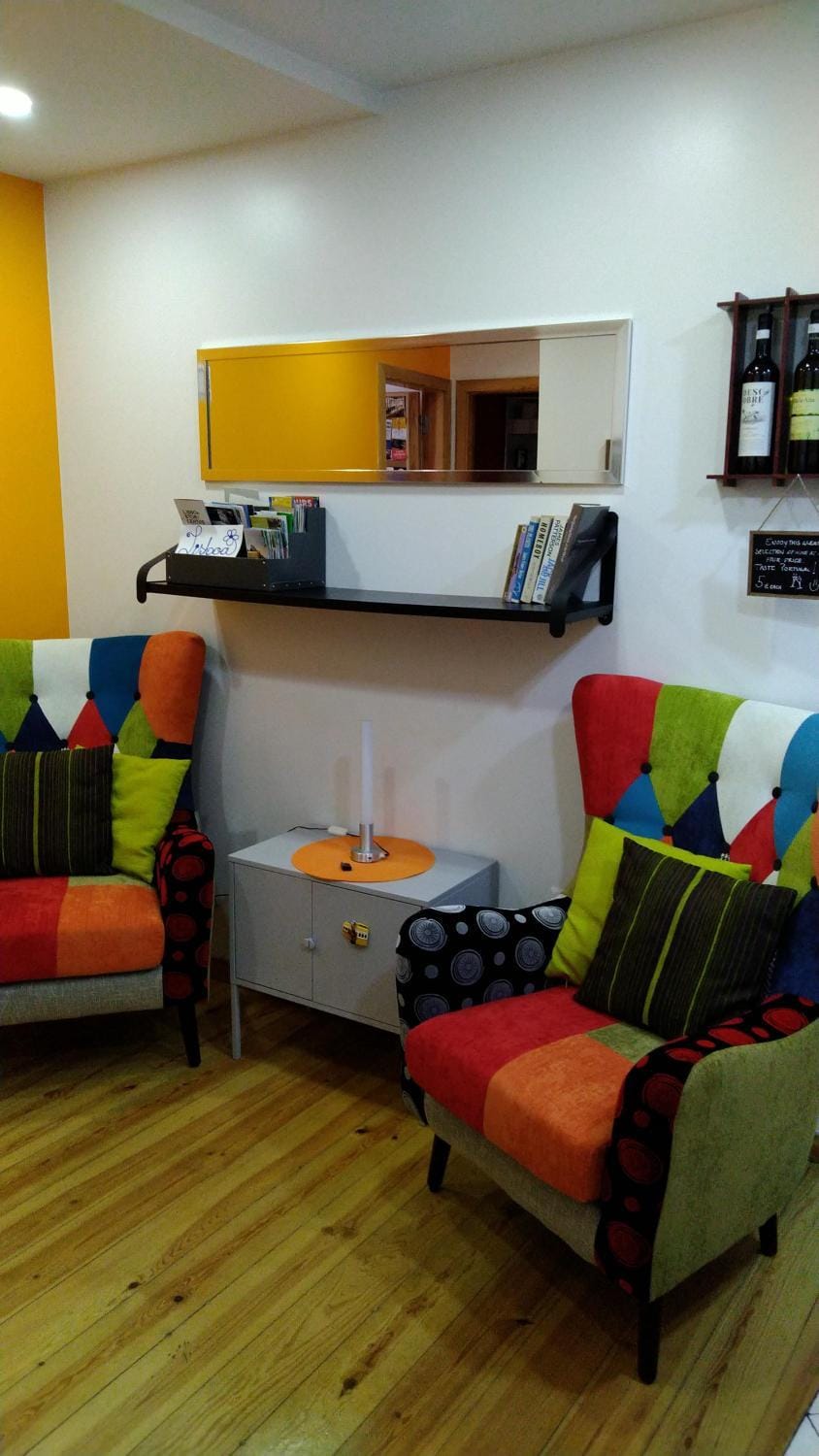 Living room, Seating area