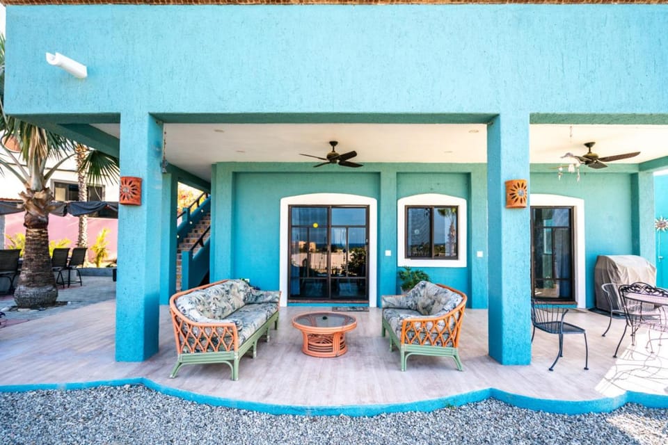 Heart of Los Barriles Ocean View and Pool House in Los Barriles