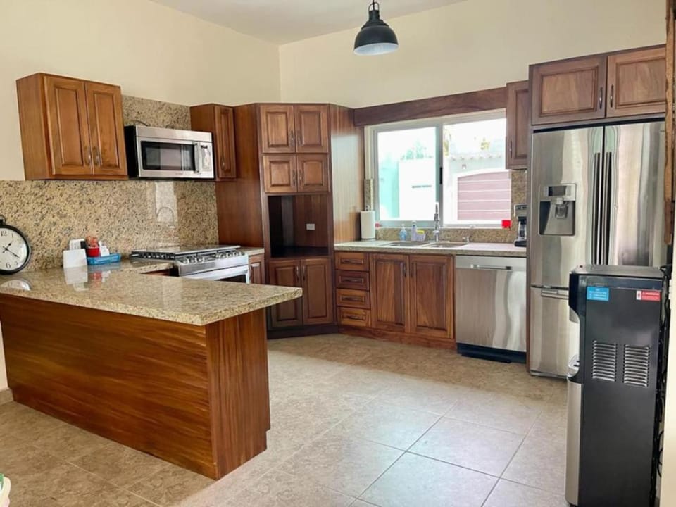 4 Bedroom Downtown Los Barriles Casa Pina House in Los Barriles