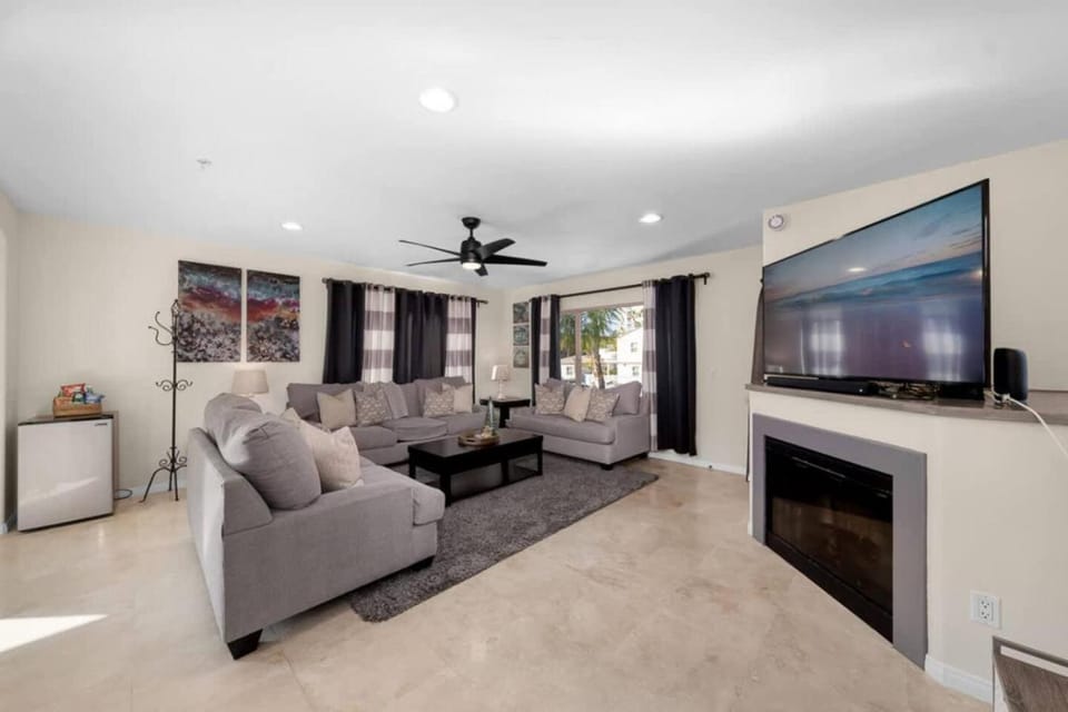 TV and multimedia, Living room