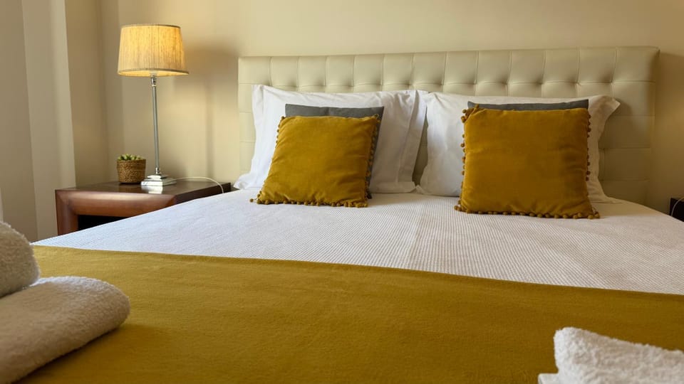 Old Town Albufeira Retreat Apartment in Guia
