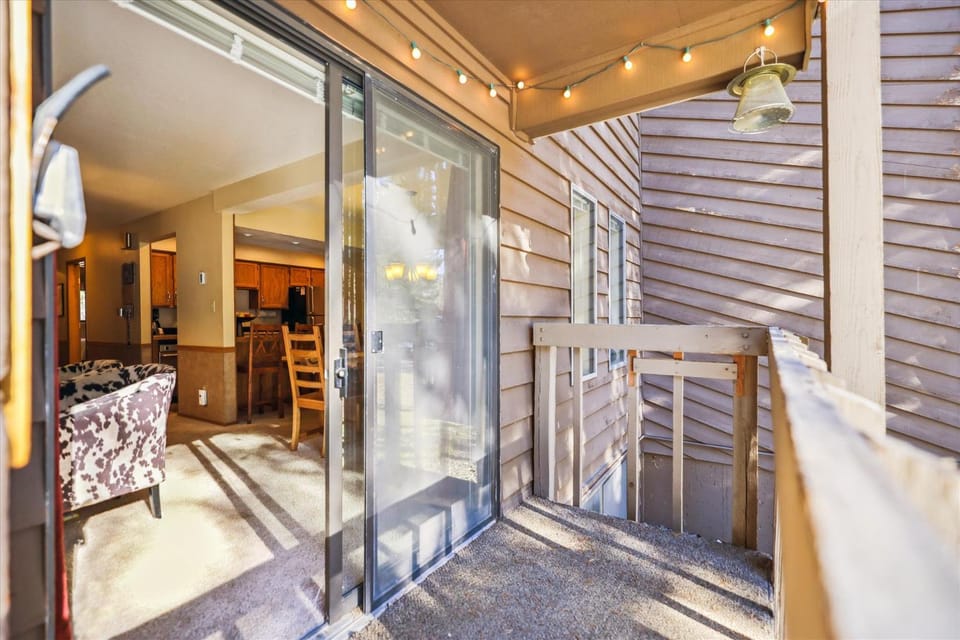Luxury 4BR condo in Frisco, Peak One 107 sleeps 12, with mountain views and spacious comfort House in Frisco
