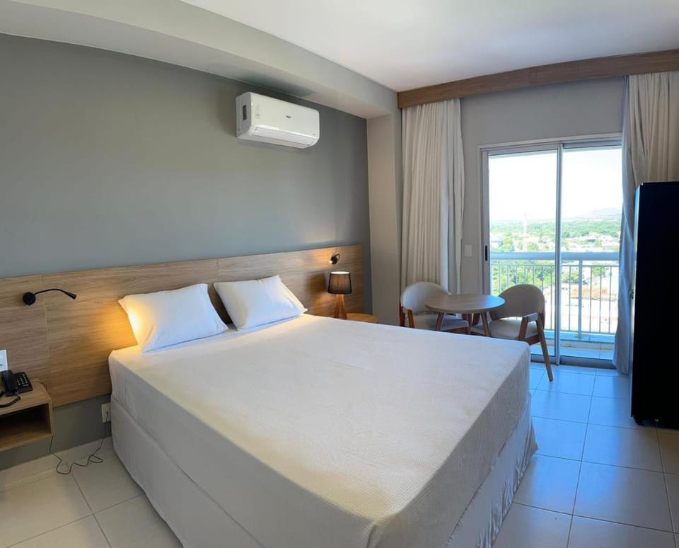 Bed, Bedroom, air conditioner