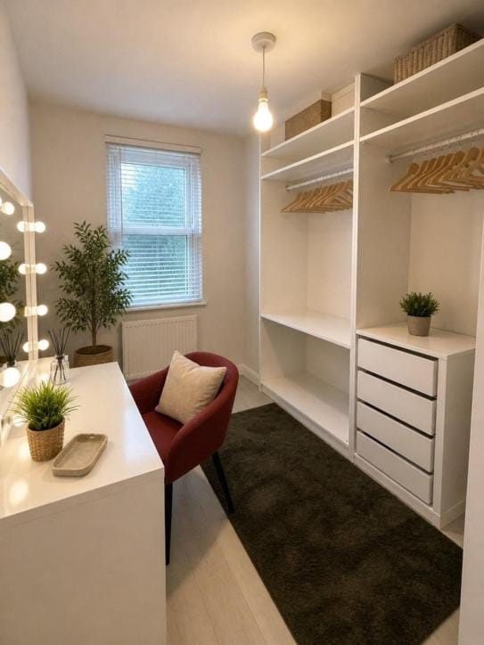 2 BR, Mdn Family home - Insurance, Peter Rabbit theme single room, Garden Villa in Tonbridge and Malling District
