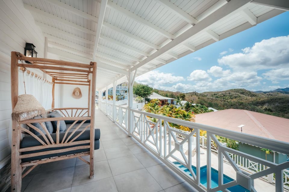 Balcony/Terrace, Mountain view