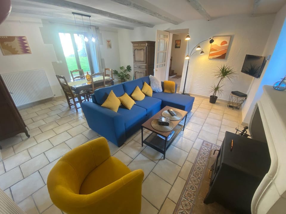 villa des fleurs House in Nouvelle-Aquitaine