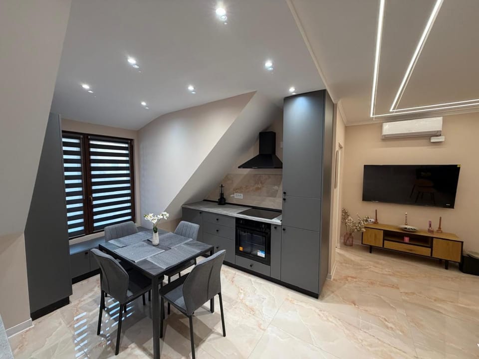 WOT Rose Residence Apartment in Timiș County
