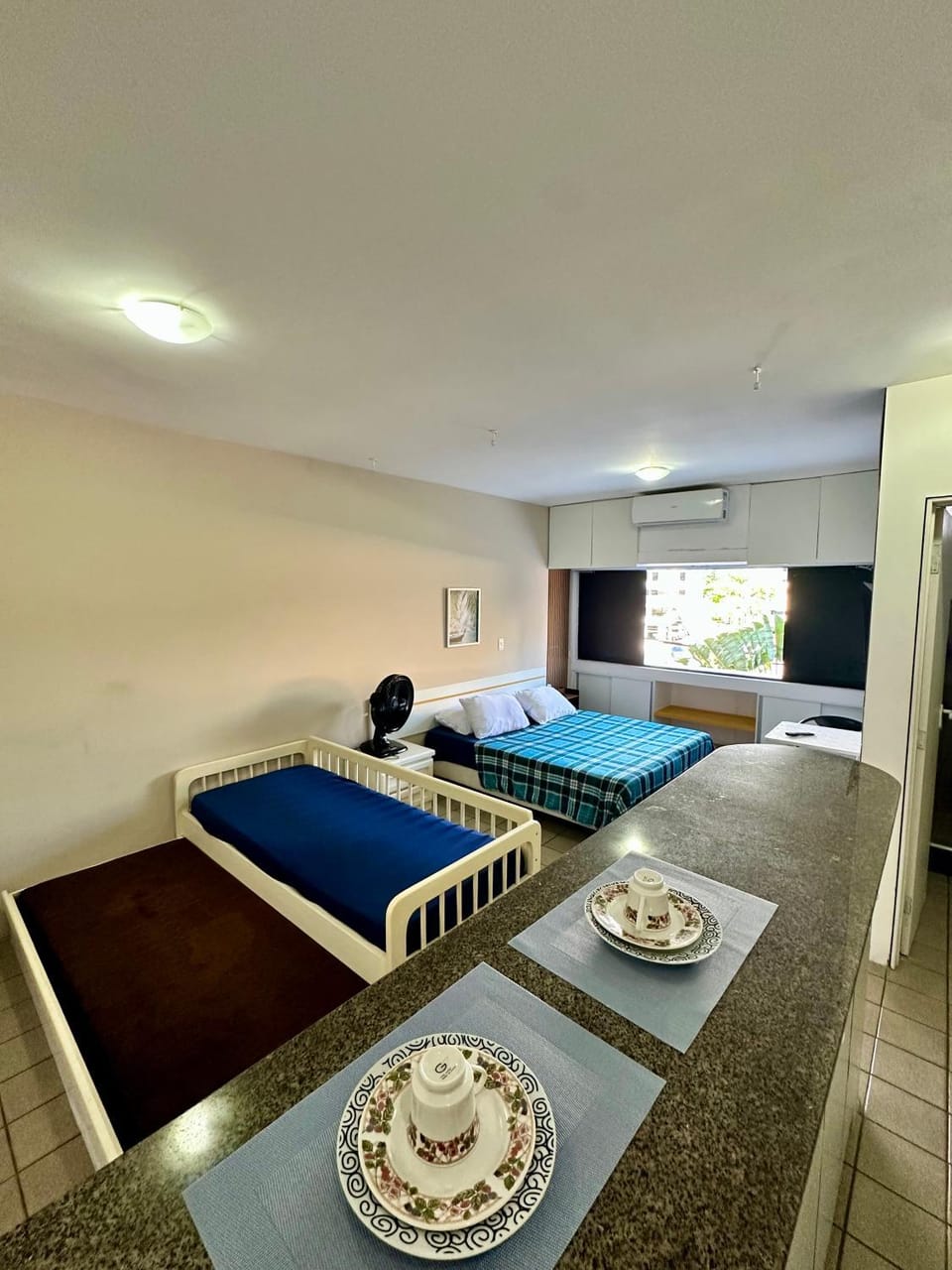 Bed, Living room, Photo of the whole room, Bedroom