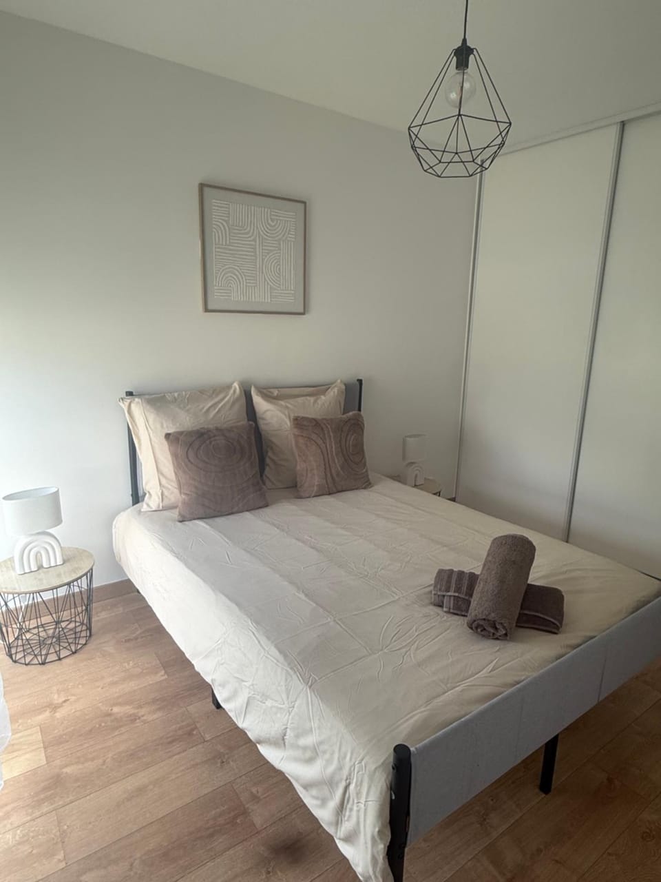 T4 design lumineux climatisé avec balcon & suite Apartment in Toulouse