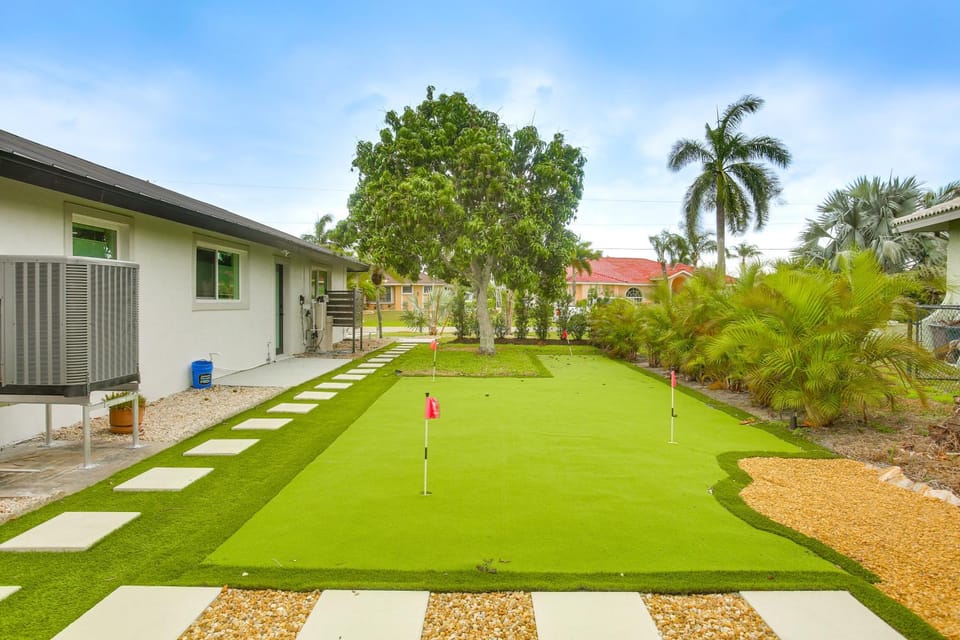 Luxe Canal Home | 2 King Suites | HUGE Salt Pool House in Punta Gorda