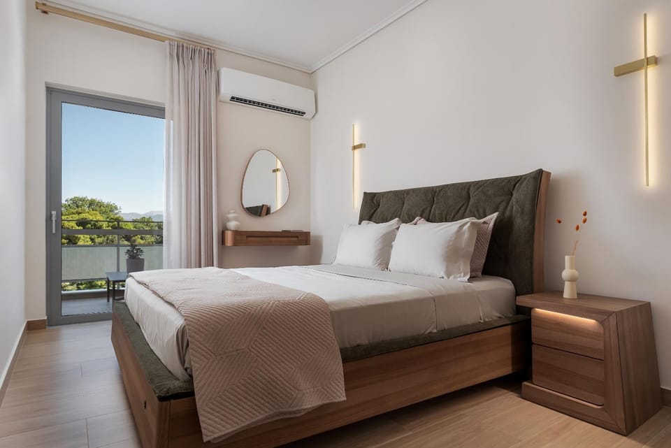 Bed, Photo of the whole room, Bedroom, air conditioner