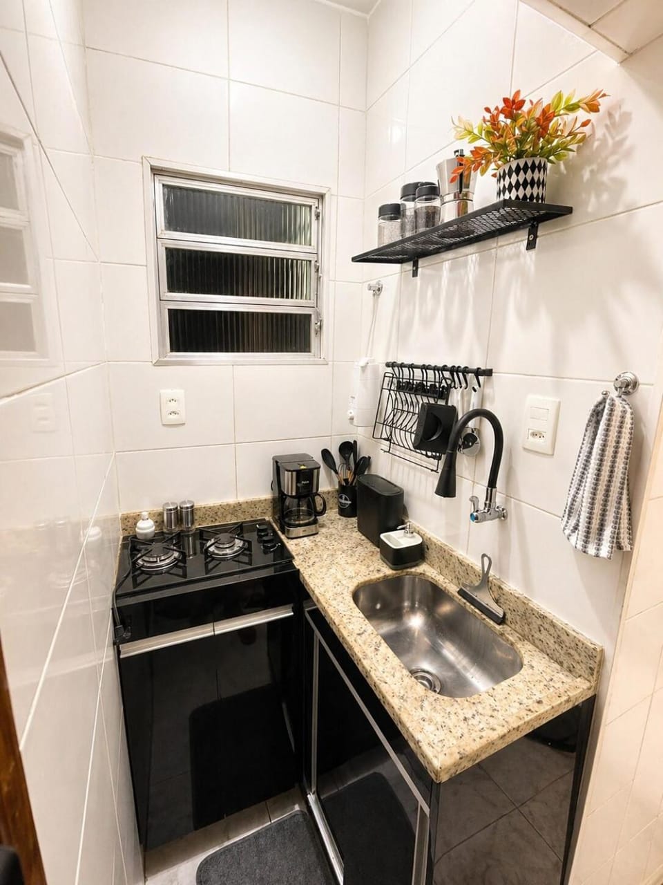 Studio in the heart of Botafogo South Zone, Rio de Janeiro Apartment in Santa Teresa