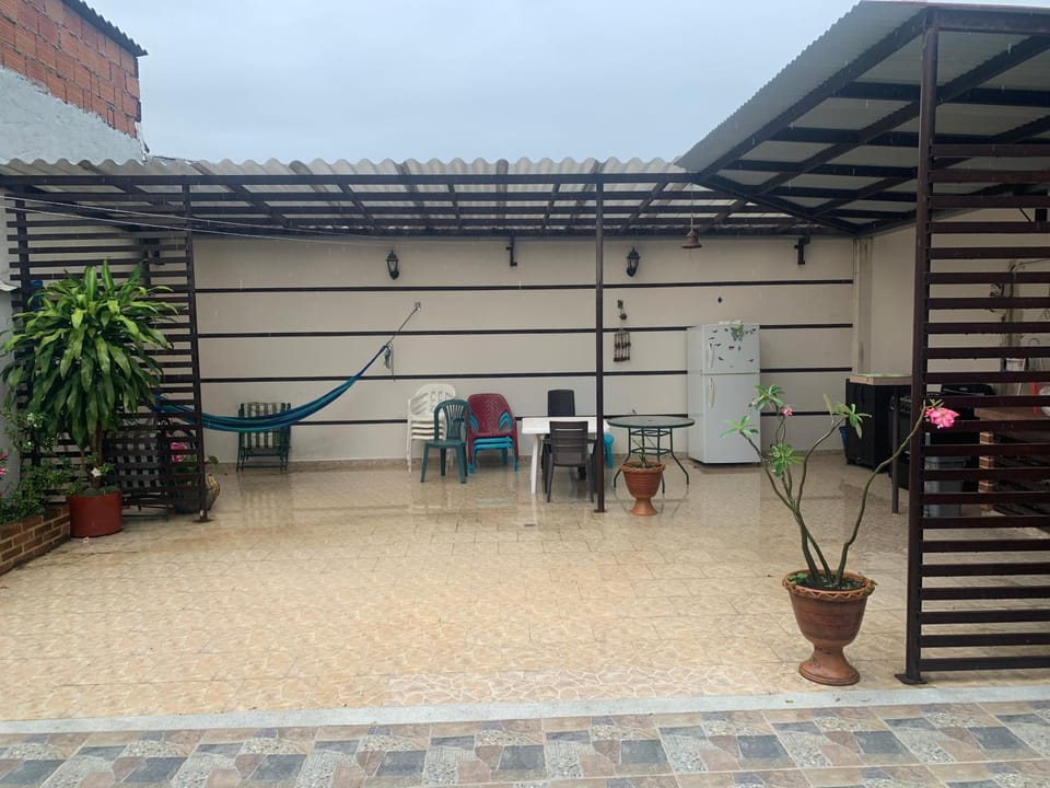 Arcangel House in Acacias
