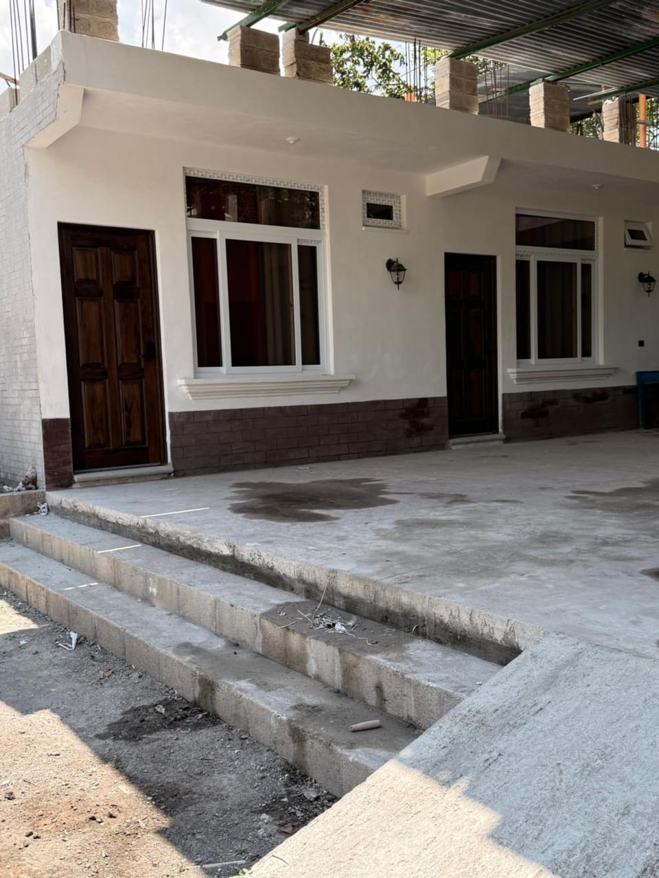 Facade/entrance