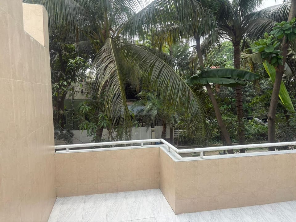 Royal Palace Apartment in Dhaka